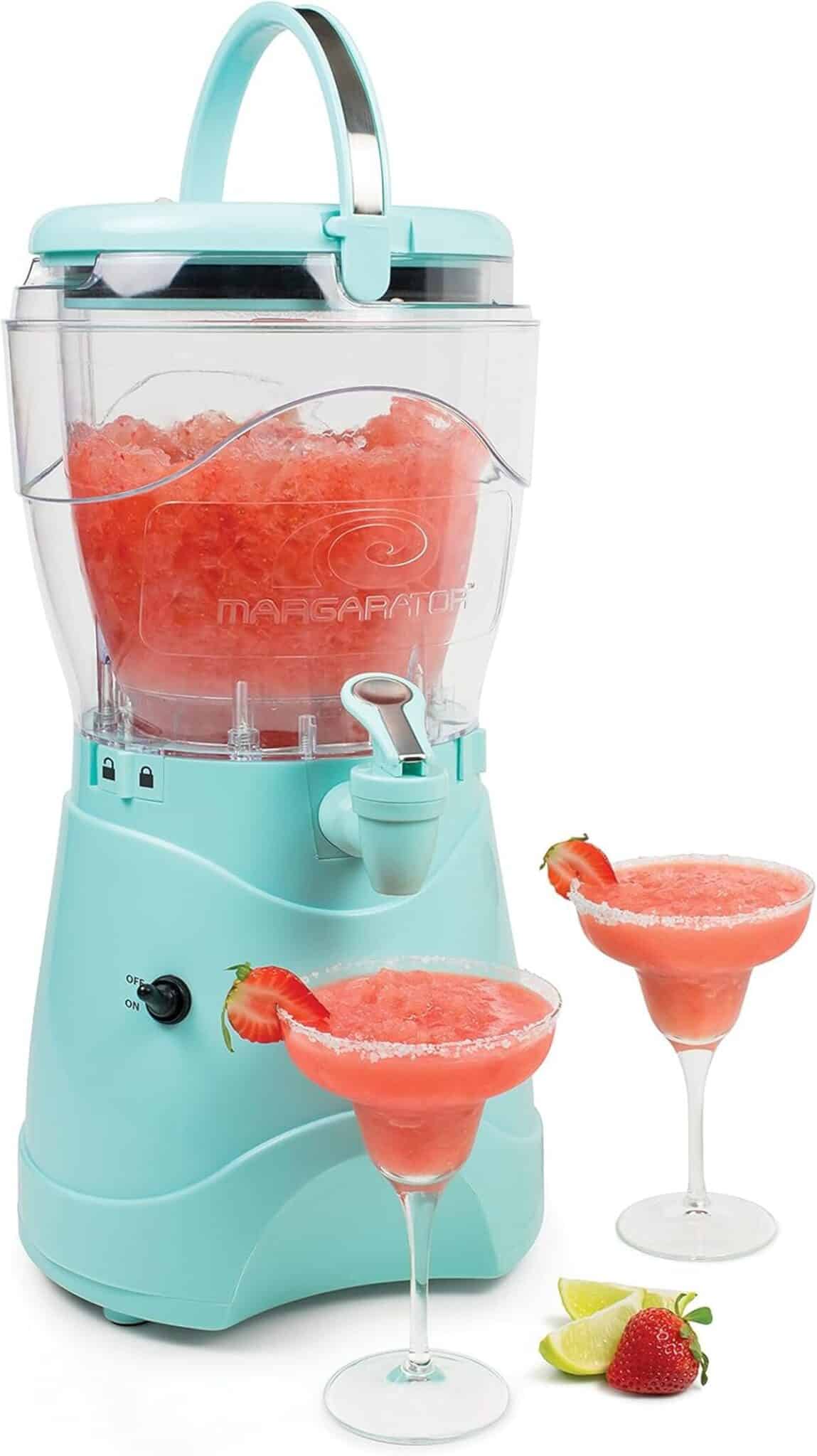 Test de la machine à boissons gelées Nostalgia 3, 7L : margarita maison et plus