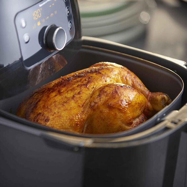 PHILIPS Airfryer Premium XXL 7,3L (1,4 kg) – Friteuse sans huile familiale avec technologie Rapid Air pour 90% de graisse en moins – 5 programmes, écran tactile, recettes via HomeID (HD9650/90)