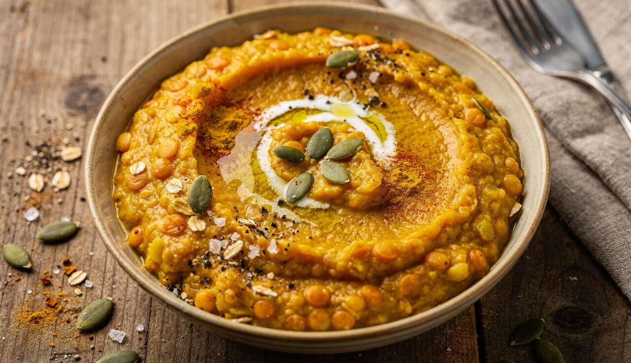 Porridge salé de potiron et lentilles corail : recette saine et réconfortante