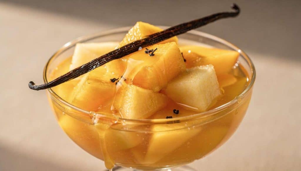 Compote pomme mangue vanille : recette vegan savoureuse