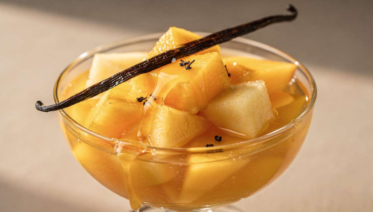 Compote pomme mangue vanille : recette vegan savoureuse