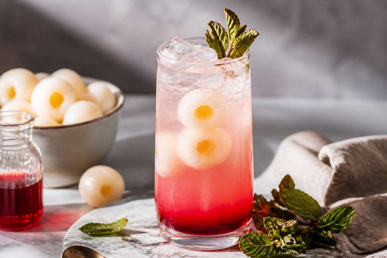 Cocktail litchi grenadine vegan : recette savoureuse et saine